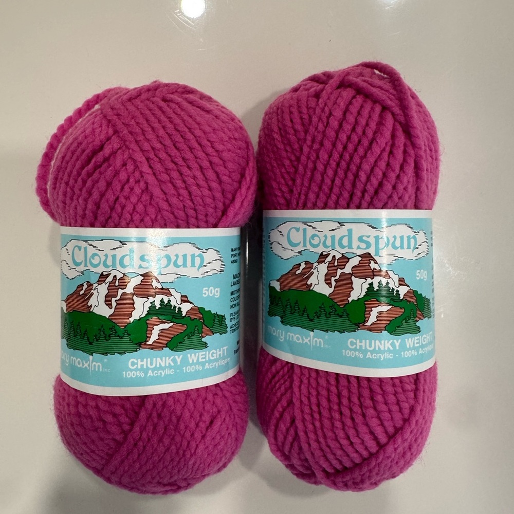 New Cloudspun Chunky Weight Acrylic Yarn in Pink 2 skeins